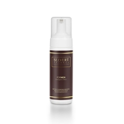Elimina la suciedad, las impurezas y la acumulación de las células muertas en la piel, que se muestra limpia, fresca y revitalizada. Su formulación está pensada para todo tipo de pieles, incluso aquellas más sensibles. <p>Mousse  limpiador  adecuado para todo tipo de pieles, incluso las más sensibles. Elimina las impurezas proporcionando una limpieza profunda y una acción purificante suave.</p>